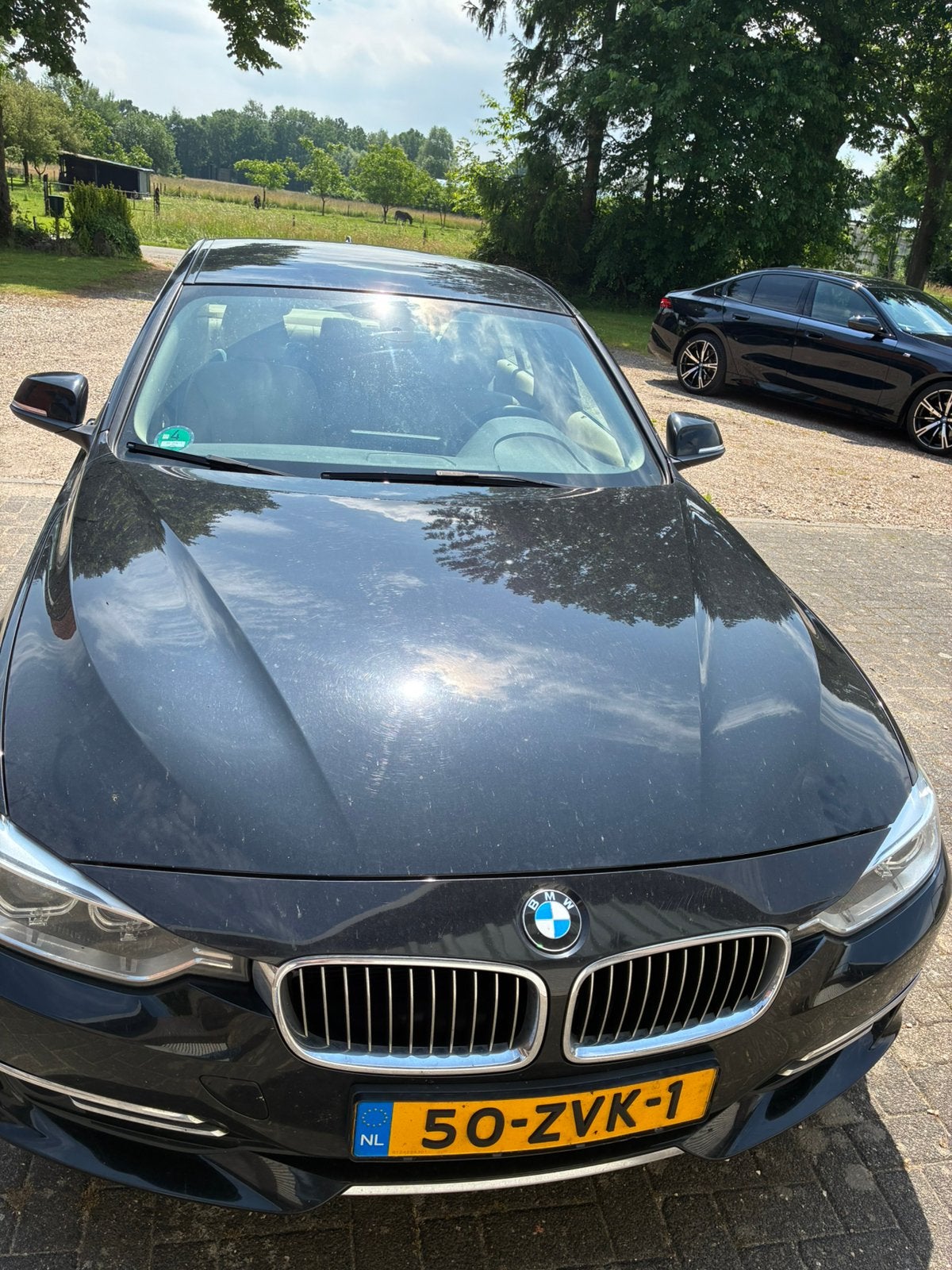 BMW 3-Serie 1.6 320I 125KW EDE 2013 Zwart, Auto's, BMW, Achterwielaandrijving, 4 cilinders, Zwart, 75 €/maand