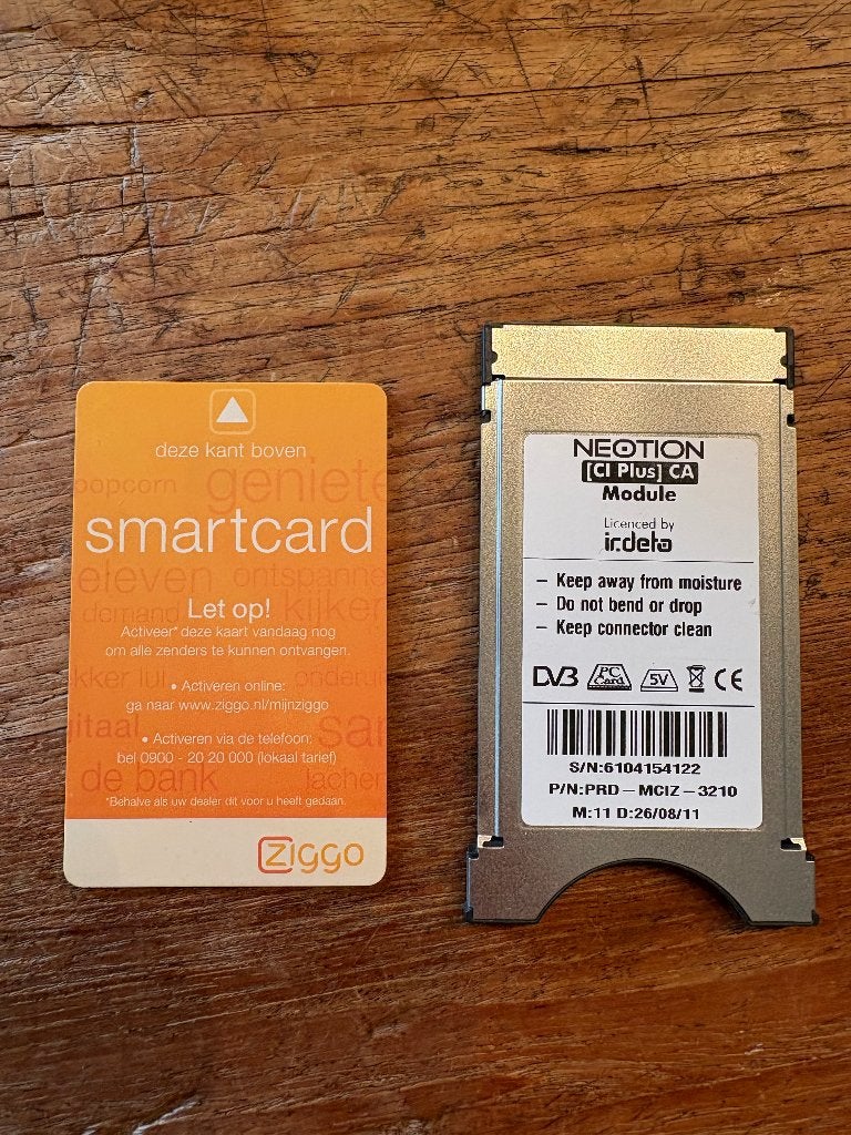 CI Module plus Ziggo smartcard, Ophalen of Verzenden, Gebruikt