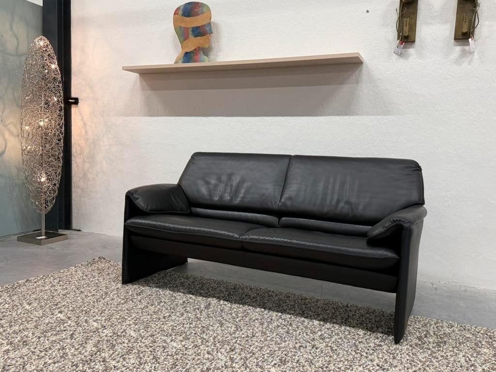 Leolux Bora Beta 2,5 zits Bank Hoog Zwart leer 176, Leolux, Info@leolux.nl, 150 tot 200 cm, Tweepersoons