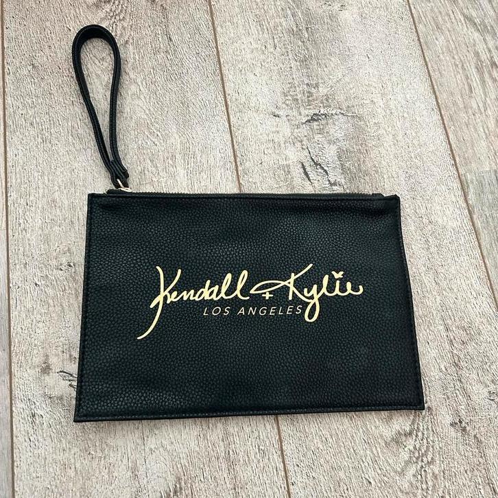 NIEUWE Kendall + Kylie Zwarte Clutch / Toilettas Los Angeles, Ophalen of Verzenden, Nieuw, Zwart, Overige typen