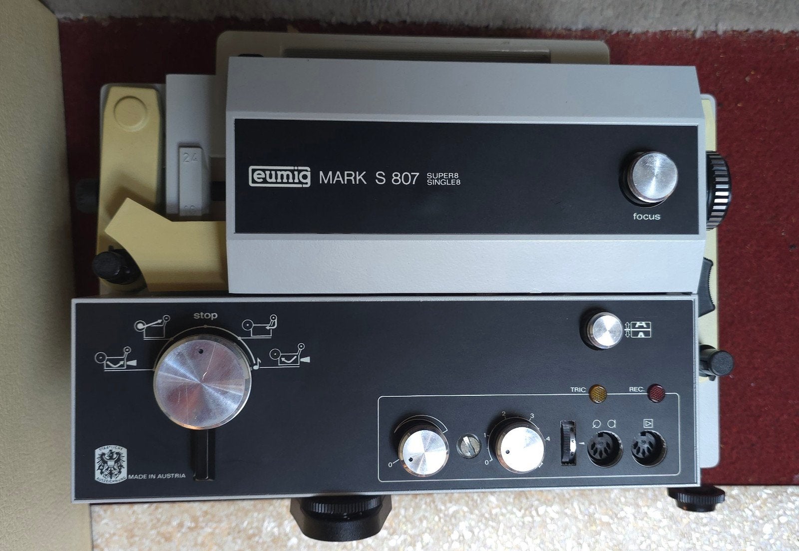 Eumig Mark S 807 Super 8 / Single 8 filmprojector, Ophalen