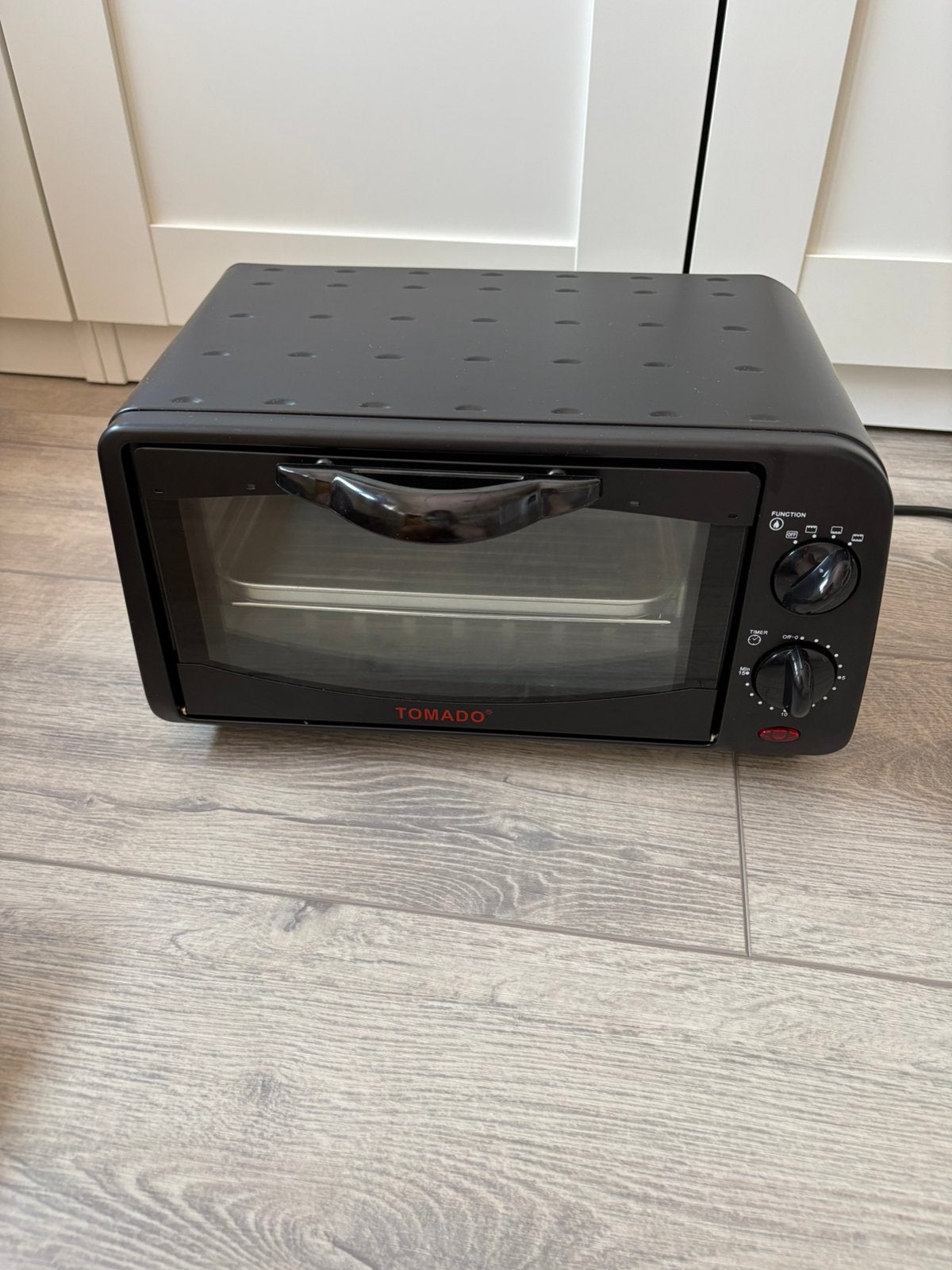 Tomado Campingoven 9L Snack Oven Klein oventje, Minder dan 45 cm, Minder dan 45 cm, Ophalen of Verzenden, Zo goed als nieuw