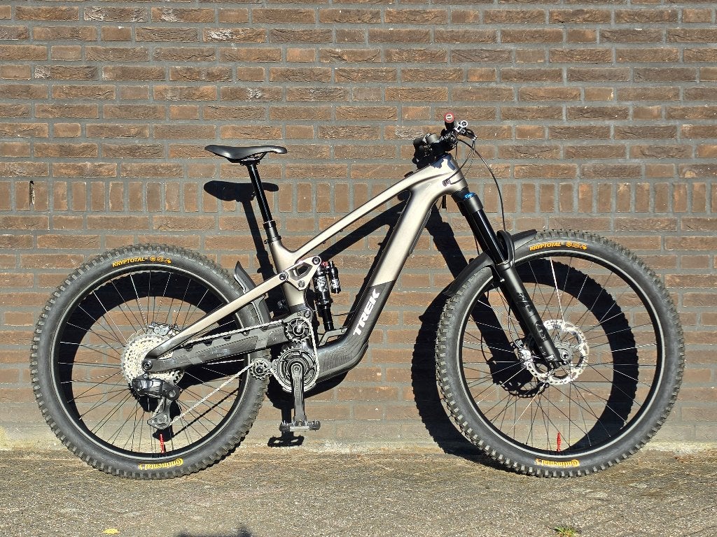 Trek Slash+ Custom Build | TQ HPR60 - XTR - XT Di2 Wireless, Trek@trekbikes.com, Fully, TREK, Zo goed als nieuw
