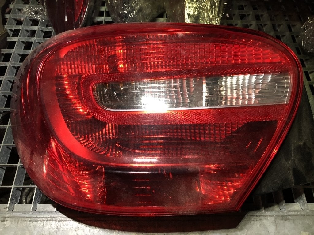 Achterlicht W176 A Klasse Geen Led  Model 2014 Links, Niet ingevuld, Gebruikt, Mercedes-Benz, Niet ingevuld