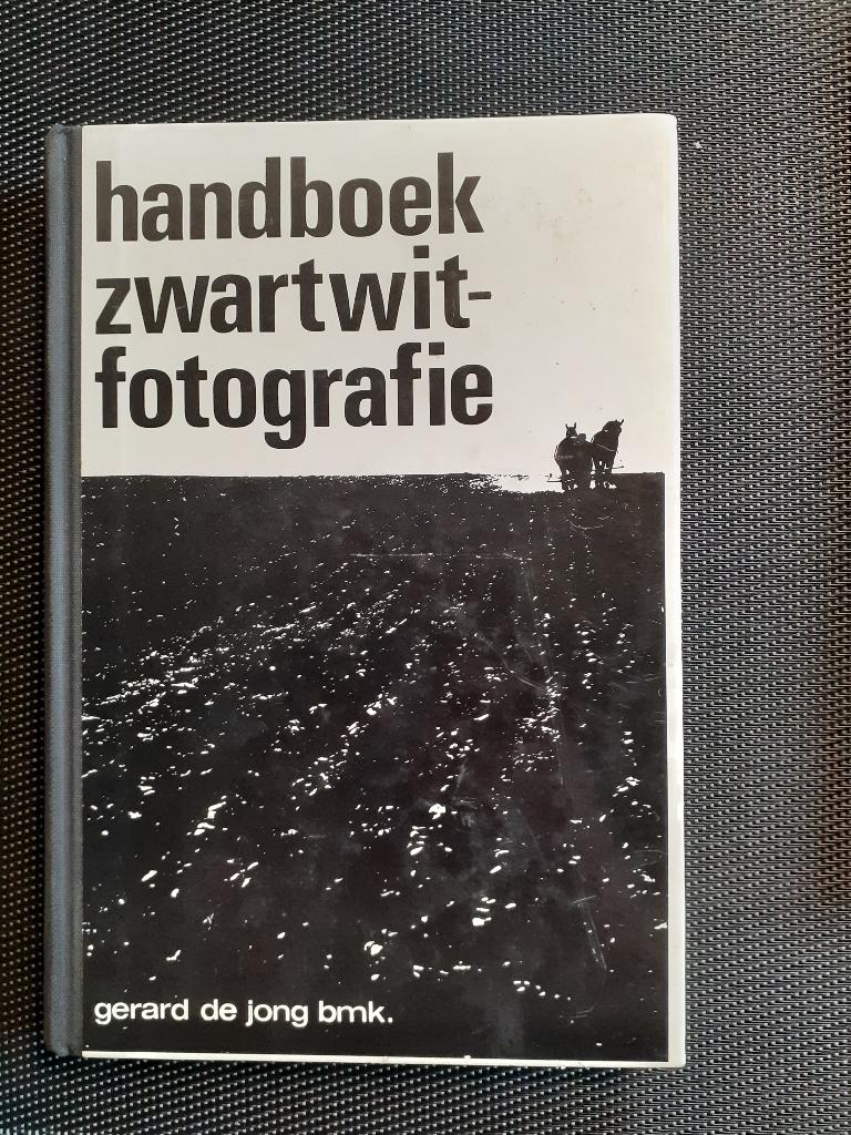Handboek zwartwit-fotografie Gerard de Jong, Ophalen of Verzenden, Zo goed als nieuw, Fotografie algemeen, Gerard de Jong
