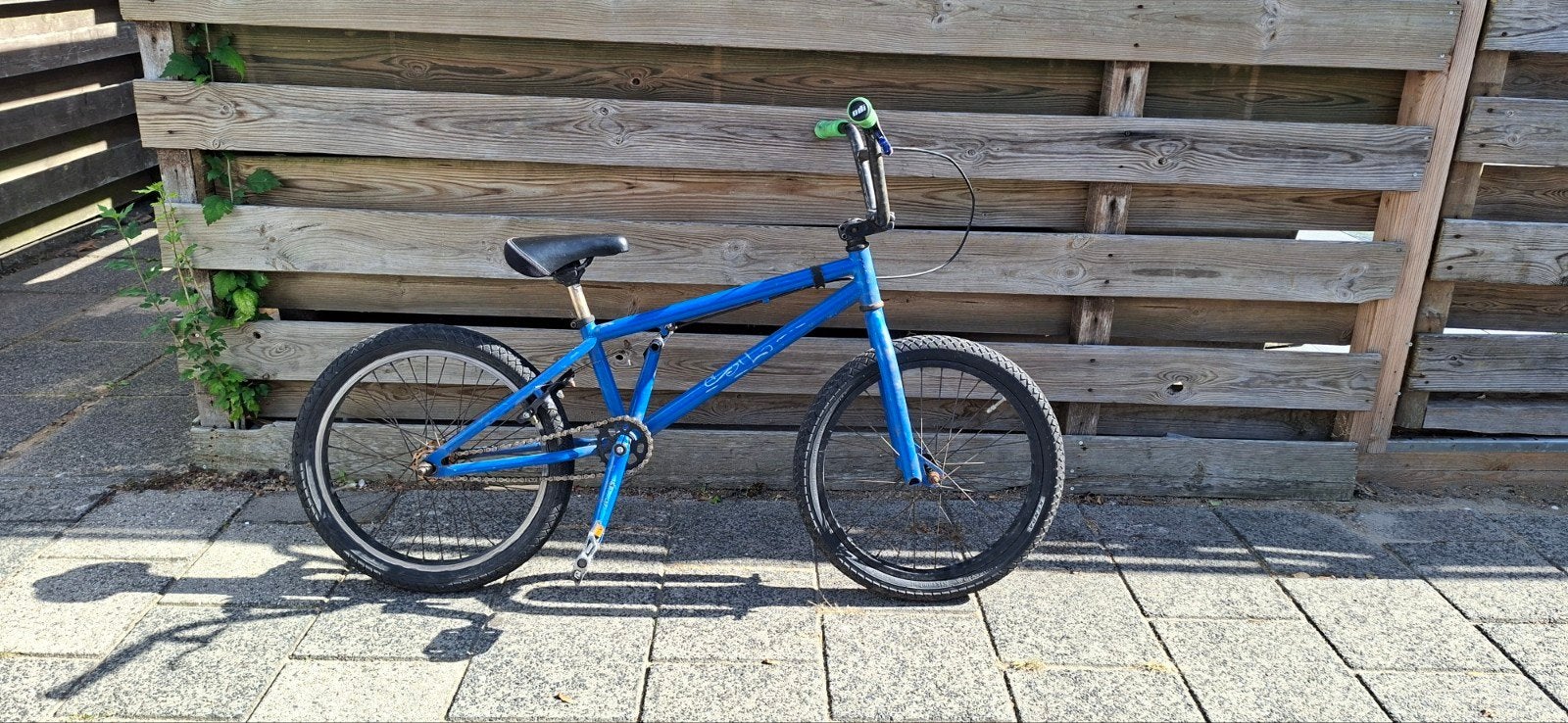 Blauwe GT BMX Zone fiets 20inch - Gebruikt maar in goede sta, Fietsen en Brommers, Ophalen, Gebruikt, Staal, Velgrem