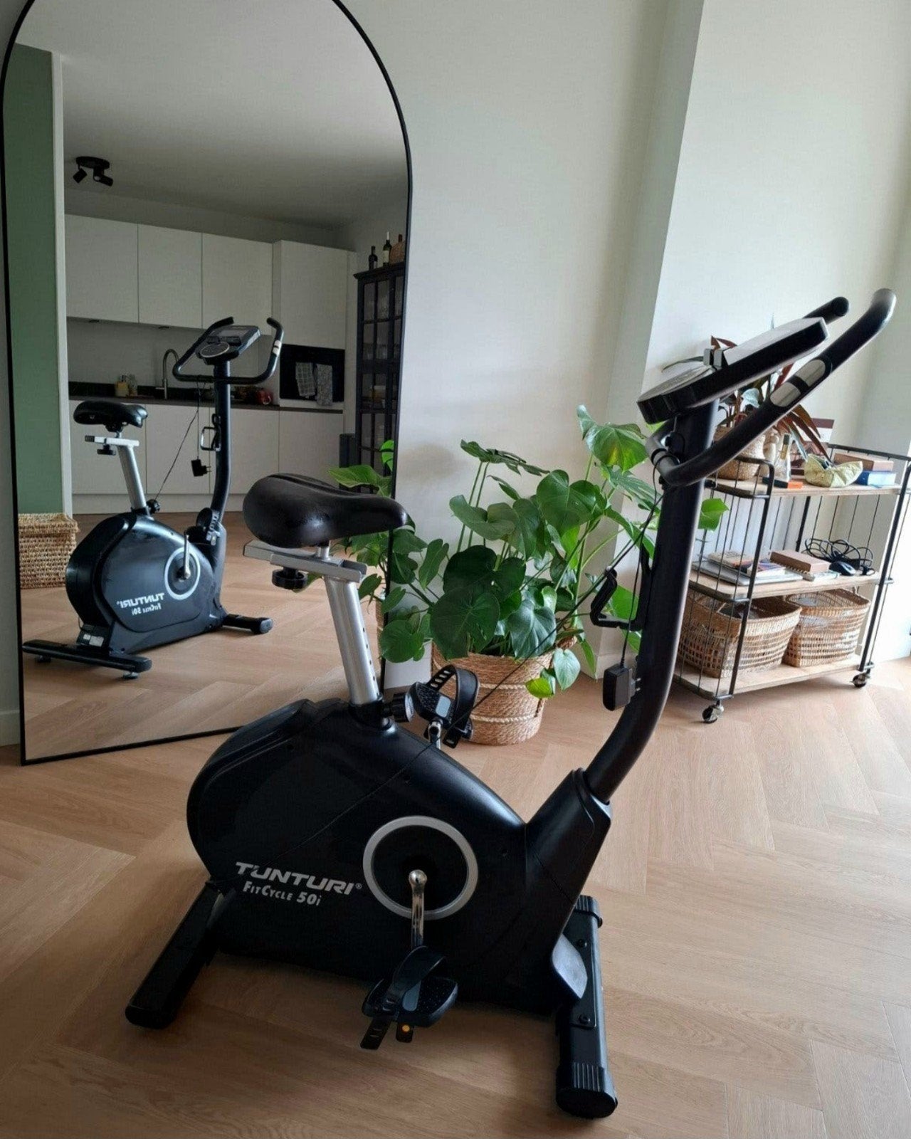 Zgan Hometrainer Tunturi FitCycle 50i Zwift Kinomap, Ophalen, Zo goed als nieuw, Hometrainer