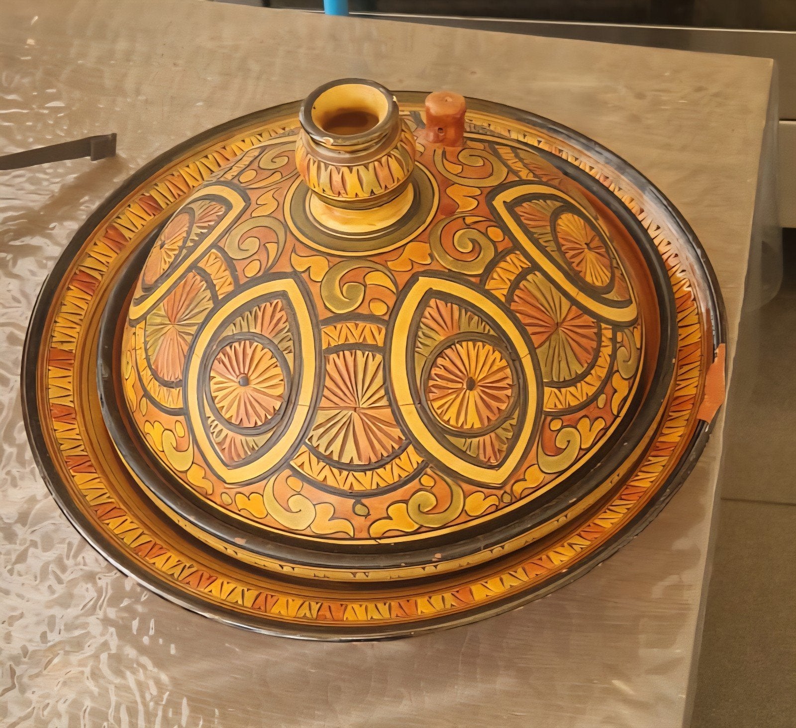 Mooie tajine deksel en schaal - met lichte beschadiging, Gebruikt, Ophalen of Verzenden, Schaal of Schalen, Overige stijlen
