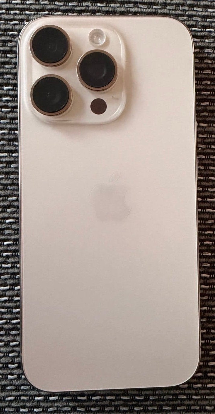 iPhone 16 Pro 128 GB Desert Titanium - Zo goed als nieuw, IPhone 16 Pro, 128 GB, Ophalen of Verzenden, Zo goed als nieuw