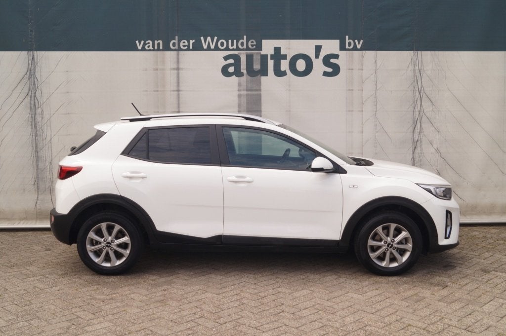 Kia Stonic 1.0 T-GDi MHEV DynamicLine -AIRCO-CARPLAY-CAM-, Auto's, Voorwielaandrijving, Dealer onderhouden, Gebruikt, Euro 6