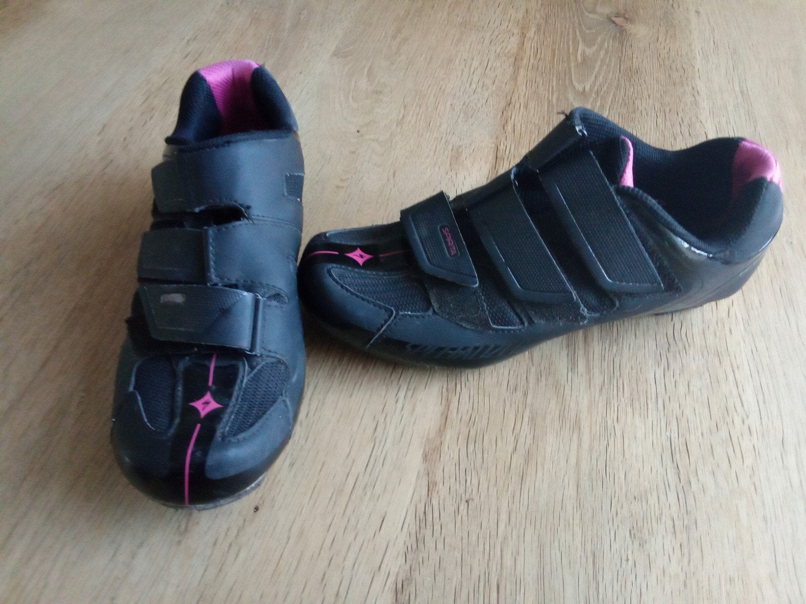 Specialized dames fietsschoenen, maat 38, vallen klein, Specialized, Schoenen, Overige maten, Ophalen of Verzenden