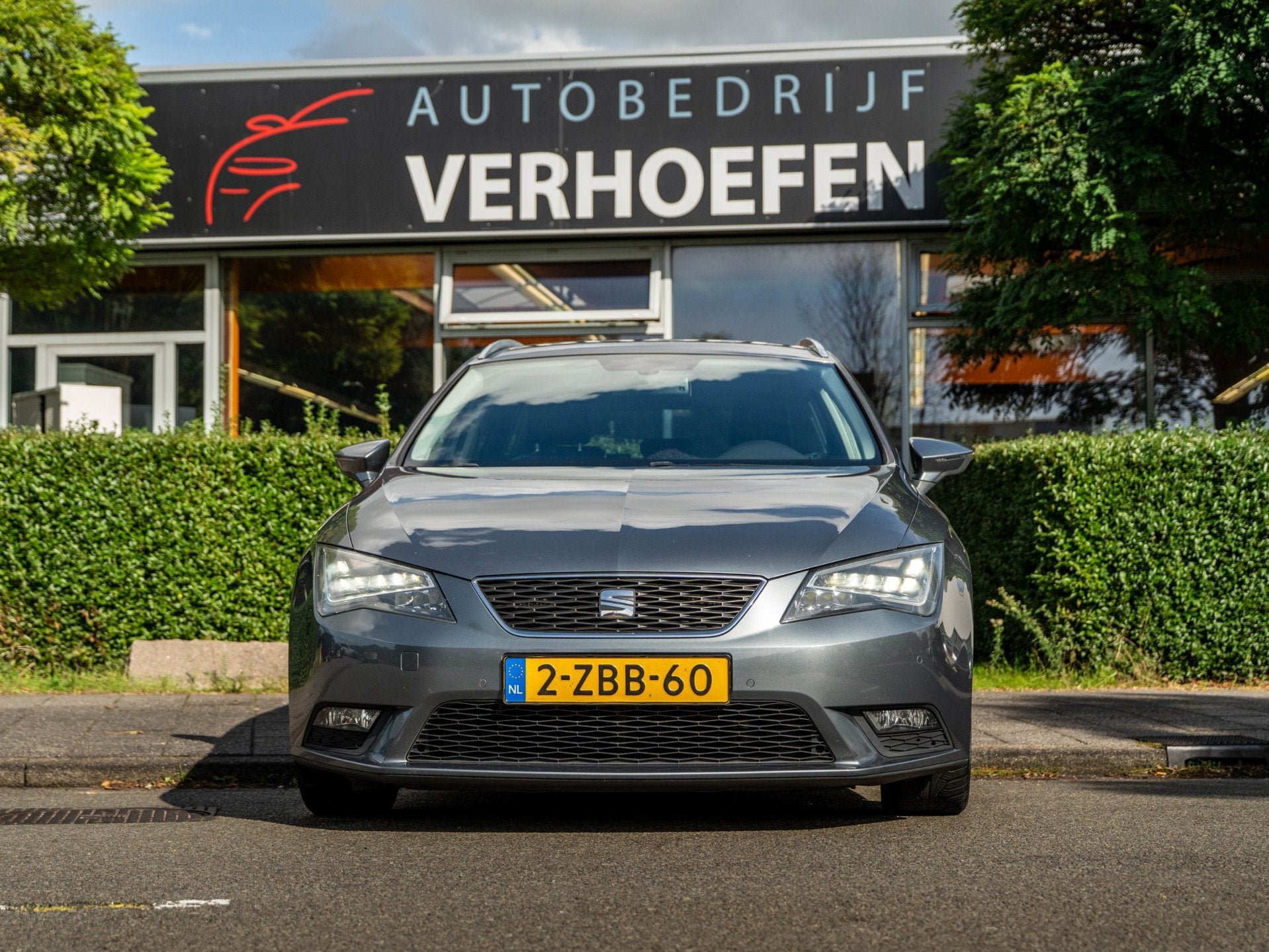 Seat Leon ST 1.6 TDI Ecomotive Lease Sport | CRUISE / CLIMAT, Auto's, Voorwielaandrijving, Euro 5, Gebruikt, Zwart