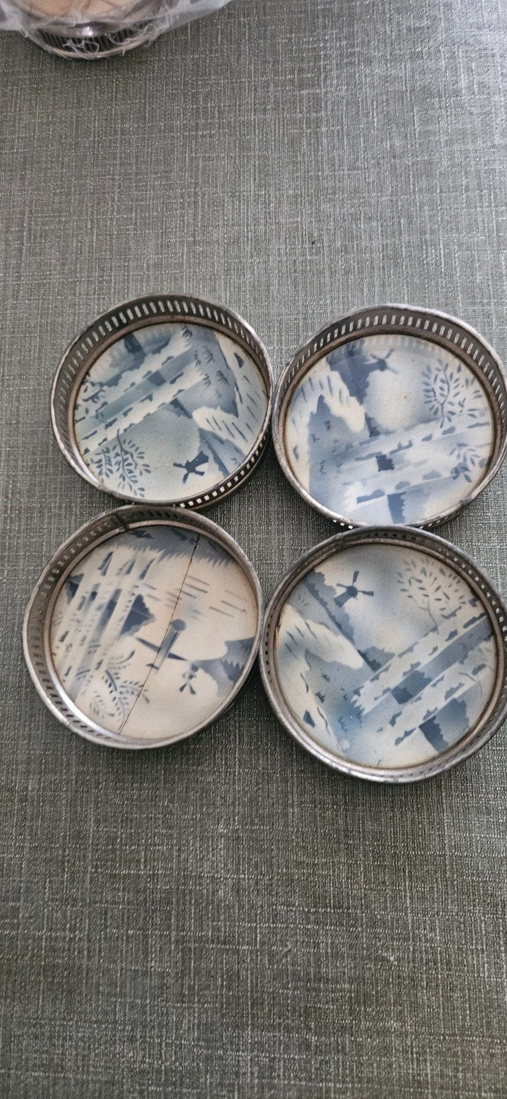 Set van 4 zilveren onderzetters met Delfts blauw decor, Antiek en Kunst, Antiek | Goud en Zilver, Ophalen of Verzenden, Zilver
