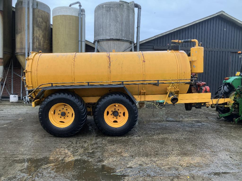 veenhuis giertank 10.000 liter, Ophalen, Veehouderij, Gewasbescherming en Bemesting