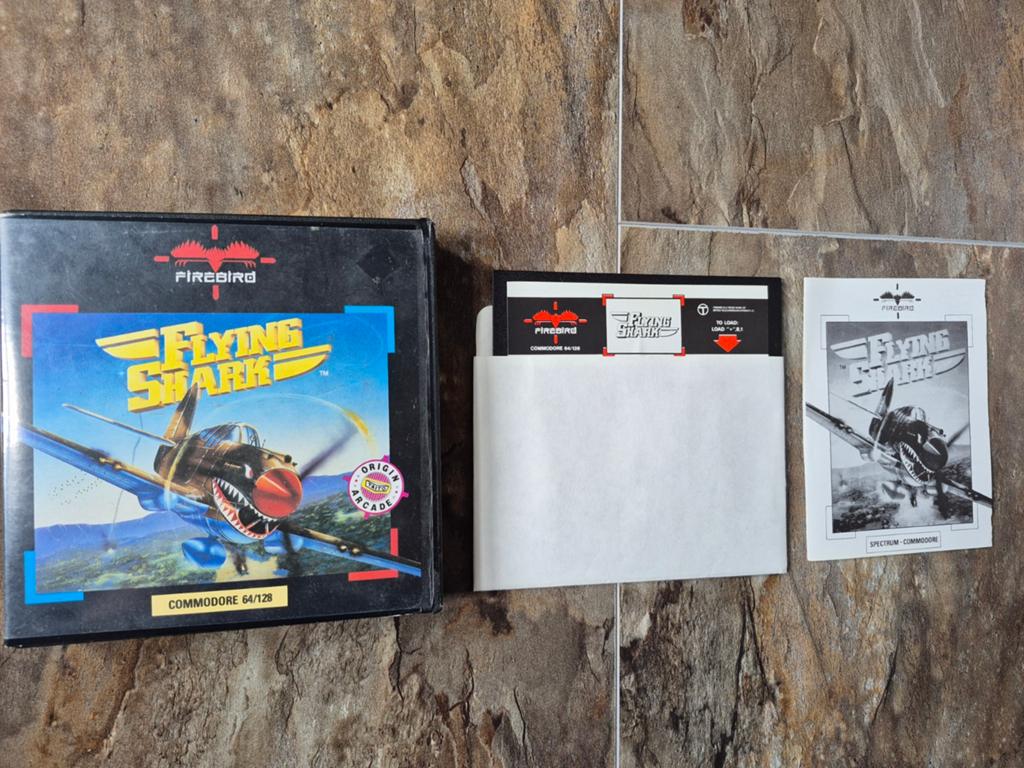 Commodore 64 C64 Flying Shark Disk Spel - Compleet & Getest, Spelcomputers en Games, Games | Overige, Gebruikt, Shooter, 1 speler