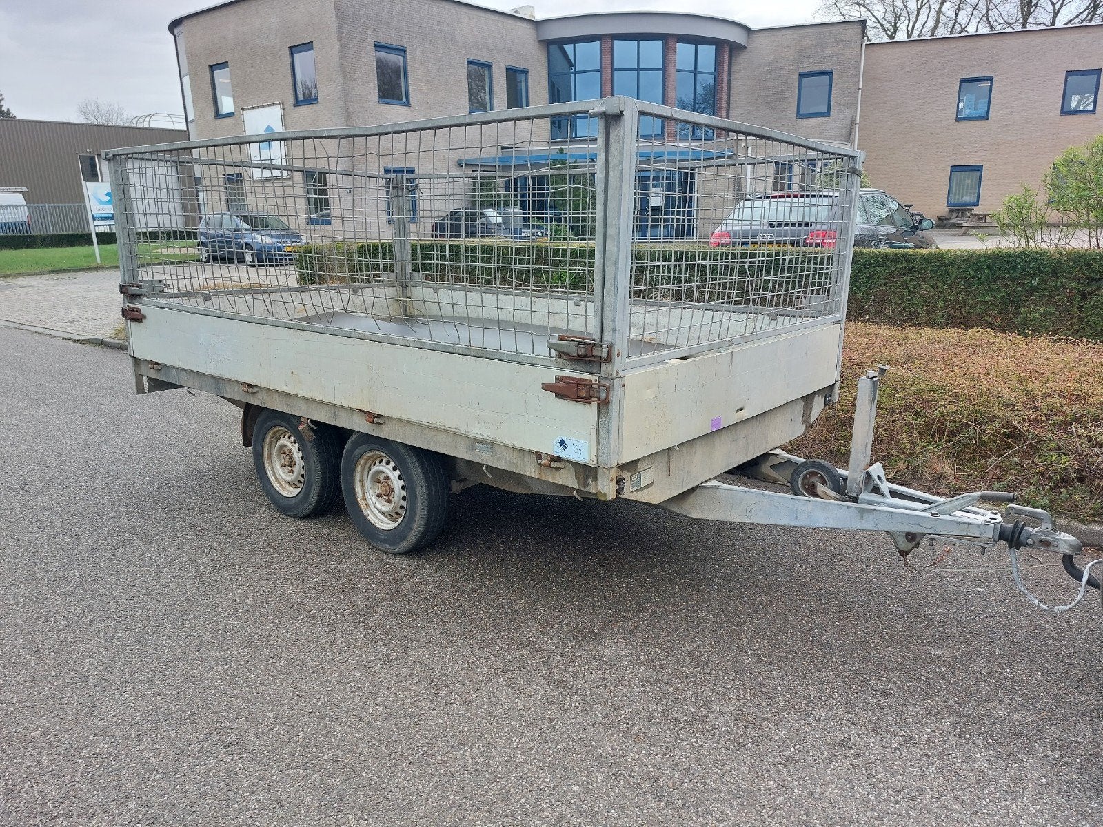 GEZOCHT Opknap aanhangers tandemasser plateau gesloten huif, Auto diversen, Aanhangers en Bagagewagens, Ophalen of Verzenden