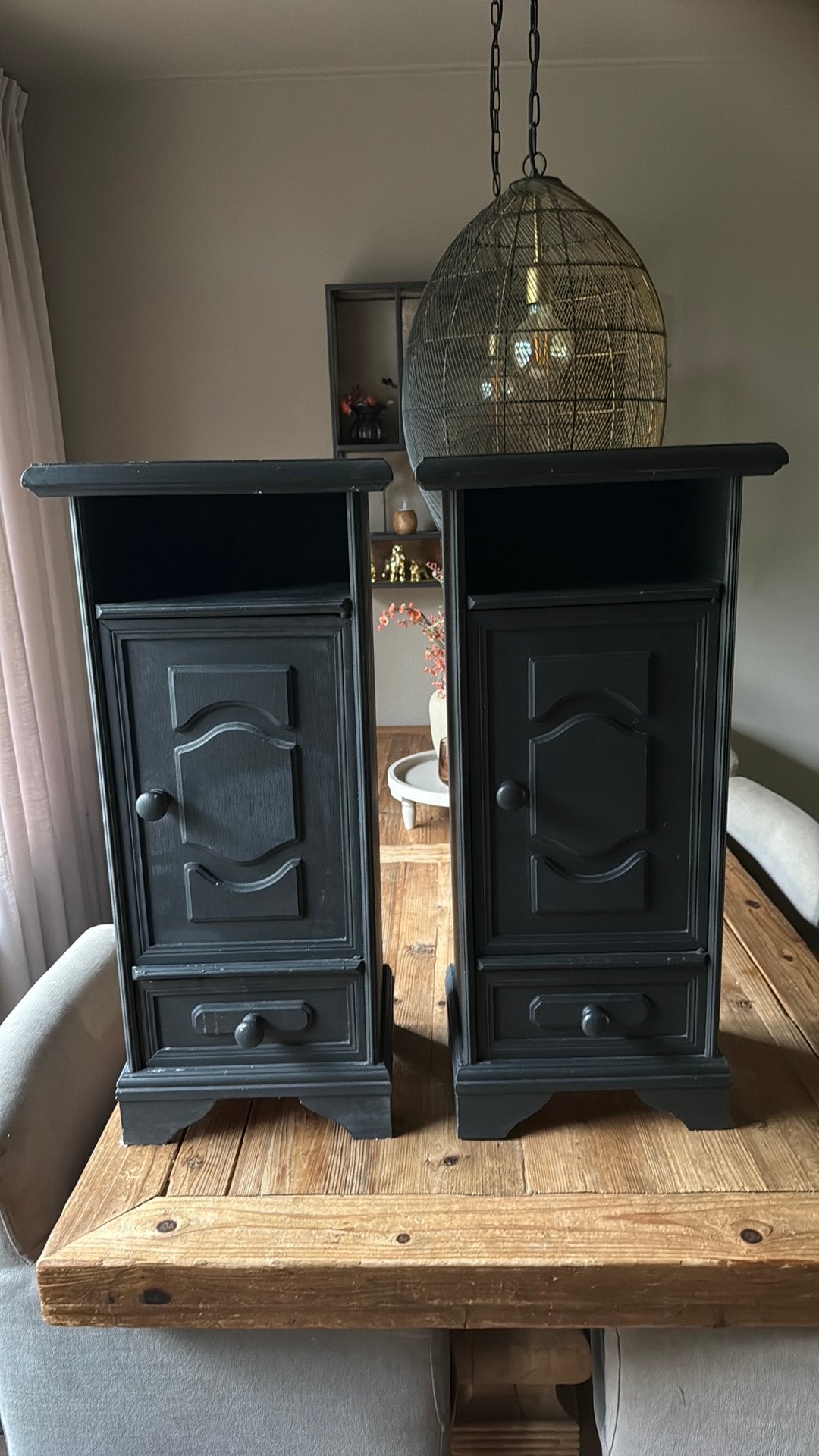 2 nachtkastjes, Huis en Inrichting, Ophalen, Gebruikt, Minder dan 45 cm, 70 cm of meer