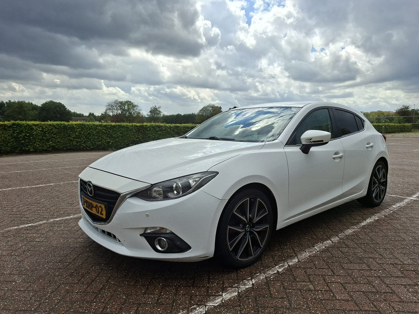 Mazda 3 2.0 Skyactive-Gt-M/ 120pk/ Automaat 2014, Auto's, Mazda, Zwart, 4 cilinders, Wit, Origineel Nederlands