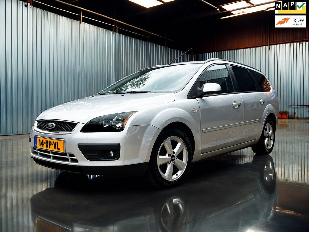 Ford Focus Wagon 1.8-16V Ambiente Flexifuel Airco_PDC_Airco_, Auto's, 125 pk, Gebruikt, 4 cilinders, Handgeschakeld