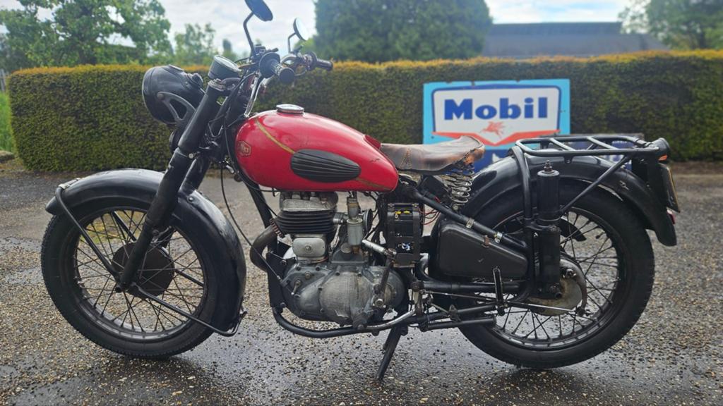 Gillet 500cc (Low budget)🥰Ned. Kent., Motoren, Motoren | Oldtimers, Naked bike, 12 t/m 35 kW, 1 cilinder, Handgeschakeld, Gebruikt