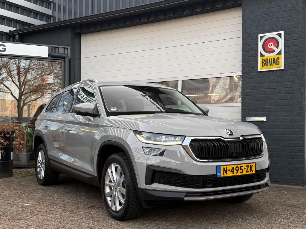 Skoda Kodiaq 1.5 TSI Business edition plus 7persoons, Auto's, Euro 6, 4 cilinders, 150 pk, 7 stoelen