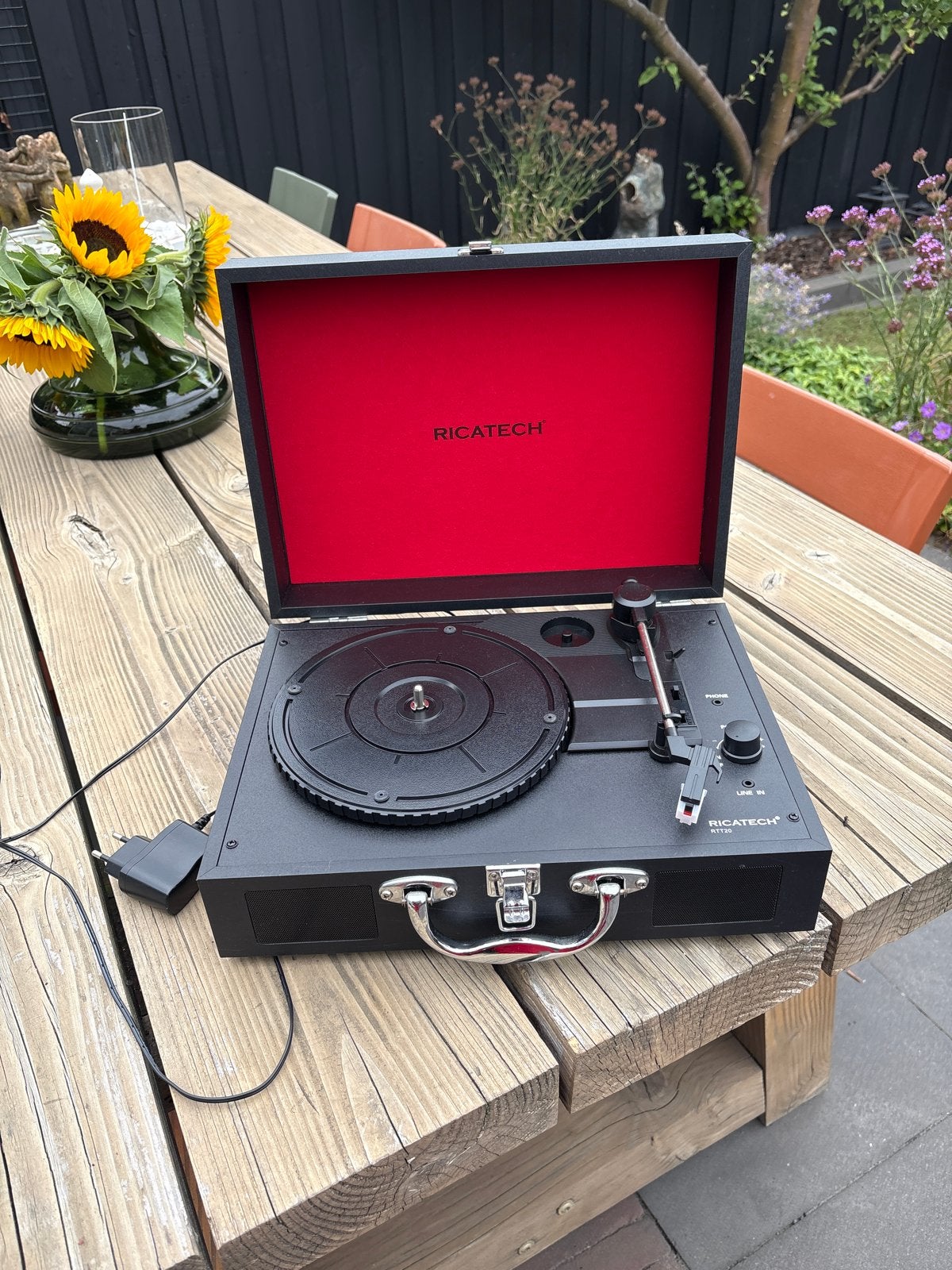 Ricatech RTT20 Draagbare Platenspeler Zwart, Ophalen, Zo goed als nieuw, Platenspeler, Overige merken