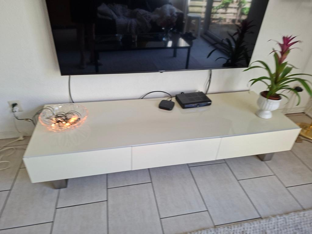 TV Meubel, licht verkleurd 1.80 breed, Gebruikt, 150 tot 200 cm, Ophalen of Verzenden, Minder dan 100 cm