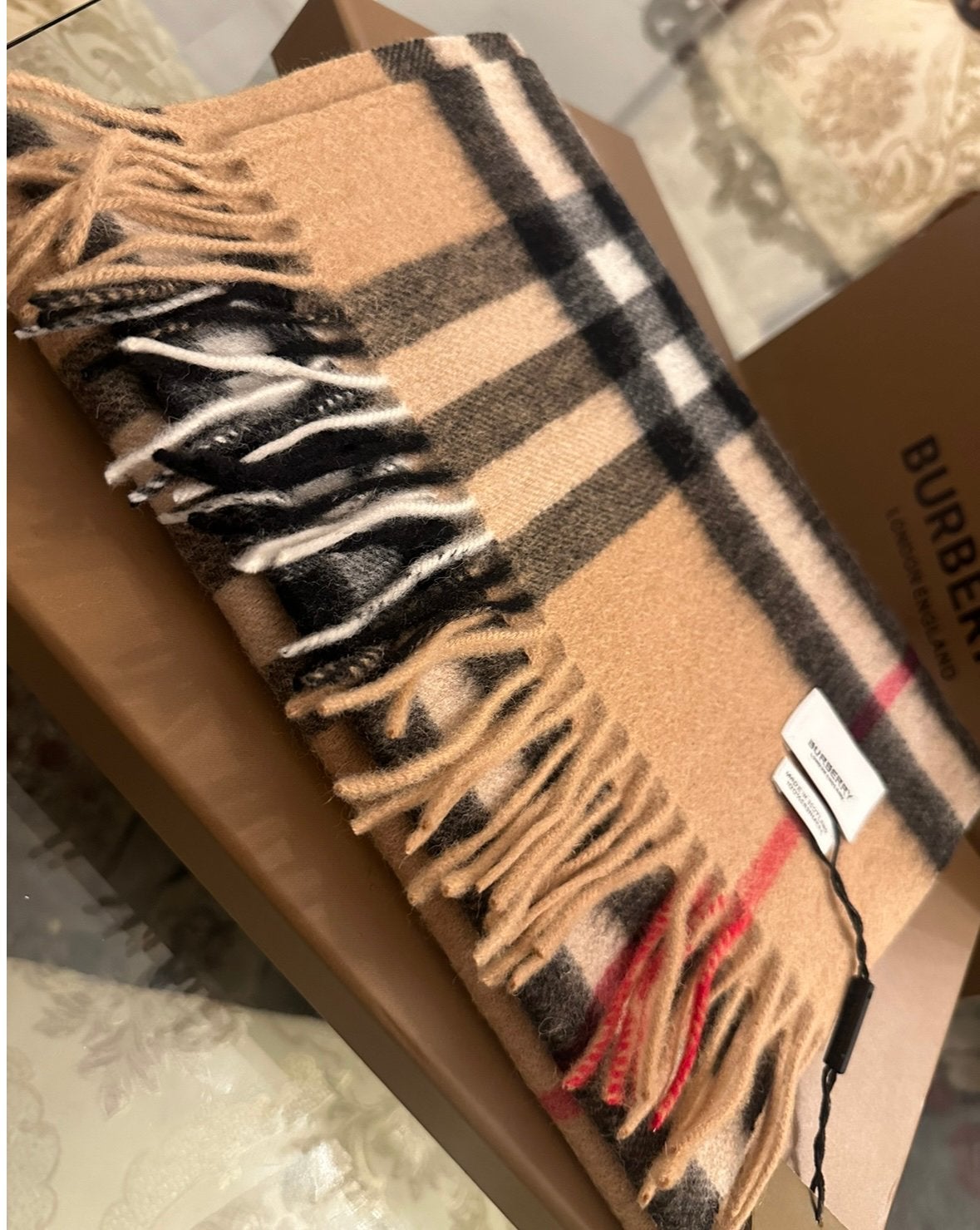 Burberry London Sjaal Cashmere - inclusief verpakking, Kleding | Dames, Ophalen of Verzenden, Nieuw, Maat 46/48 (XL) of groter
