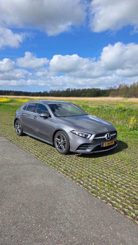 Mercedes-Benz A-Klasse A 200 163pk 7G-DCT 2020 Grijs, Auto's, Mercedes-Benz, Zwart, 4 cilinders, Navigatiesysteem, 163 pk