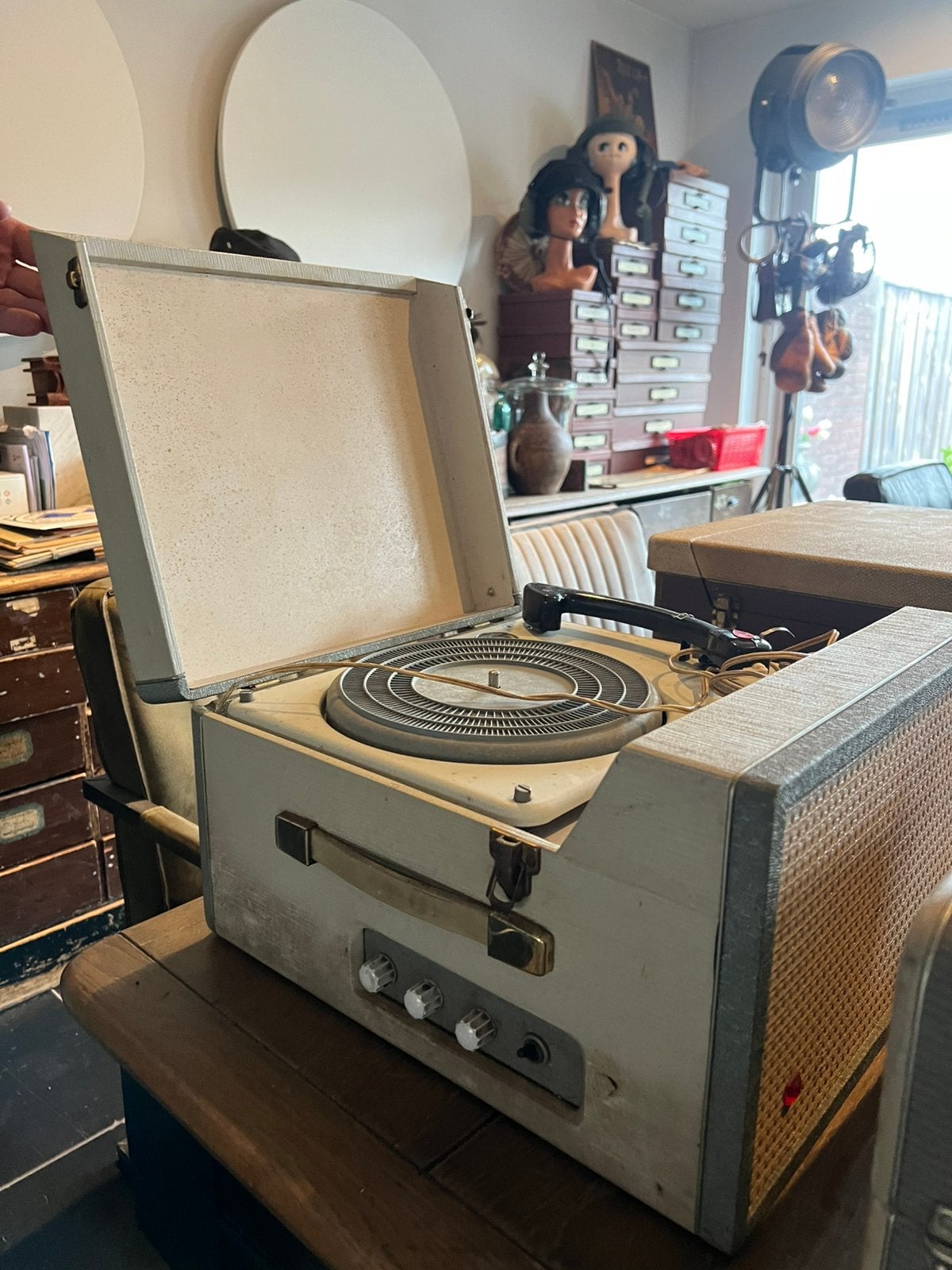 4x OUDE KOFFERGRAMMOFOONS JAREN 50/60, Audio, Tv en Foto, Ophalen, Gebruikt, Overige merken