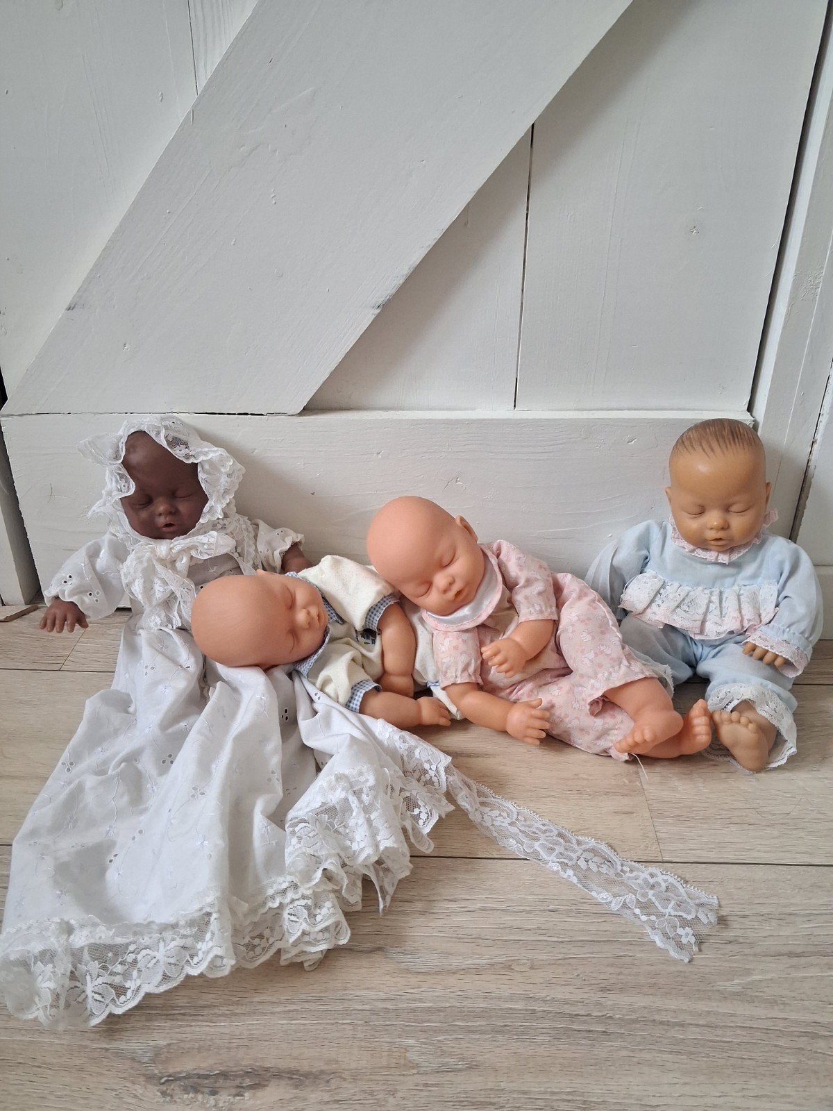 4 Lizzi Batz Newborn Reborn Poppen - Modelnummer 25, Kinderen en Baby's, Ophalen of Verzenden, Babypop