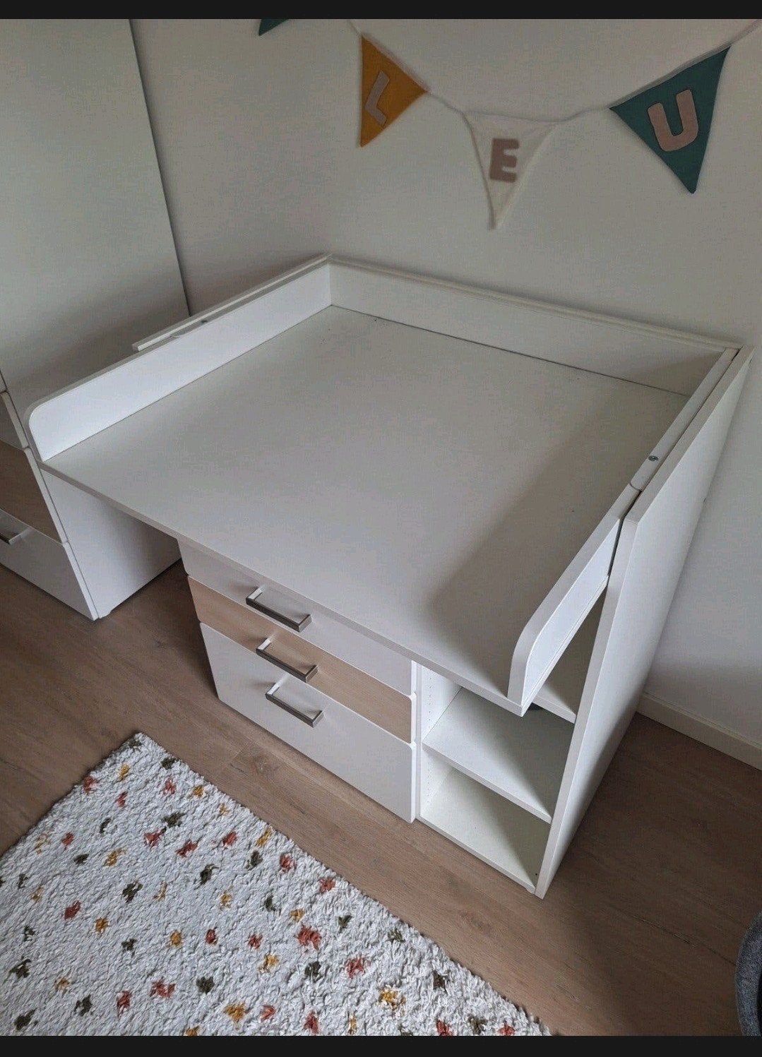 IKEA Smastad commode, Ophalen