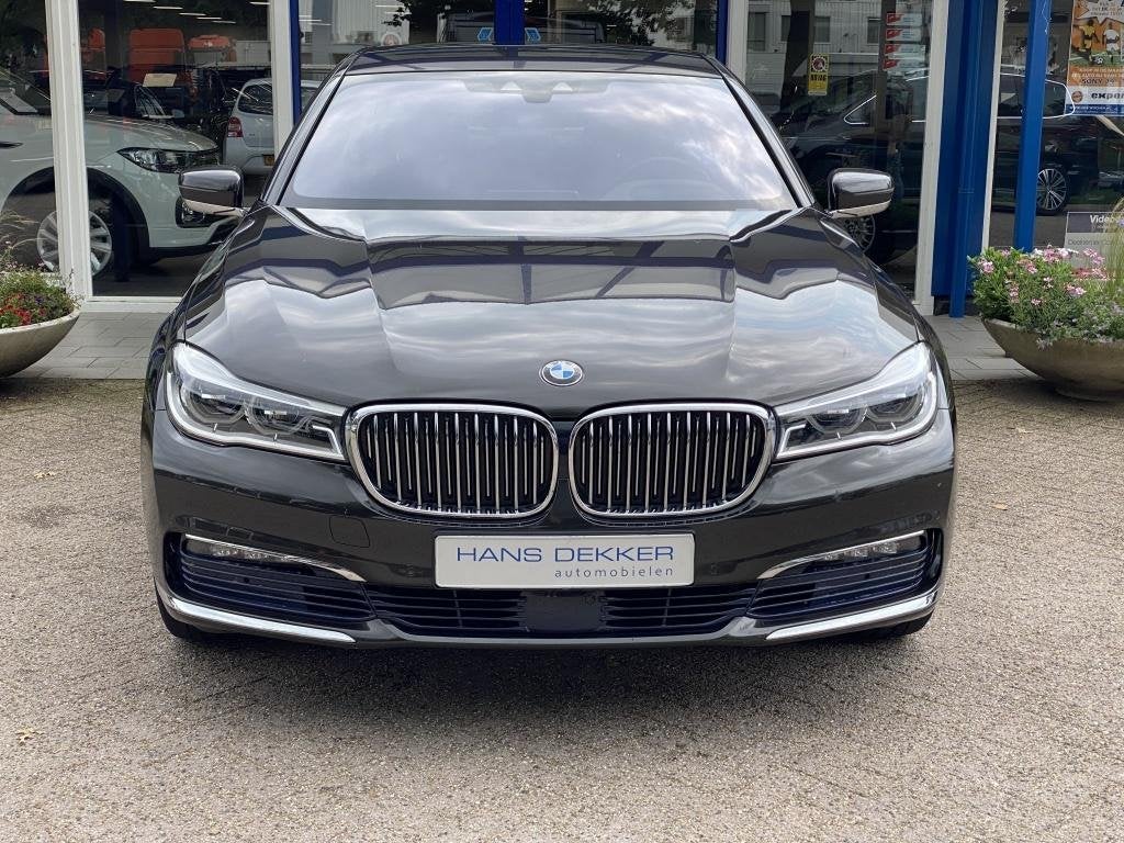 BMW 7-serie 730d xDrive High Executive automaat/navigatie/le, Auto's, Automaat, Gebruikt, Euro 6, 2993 cc