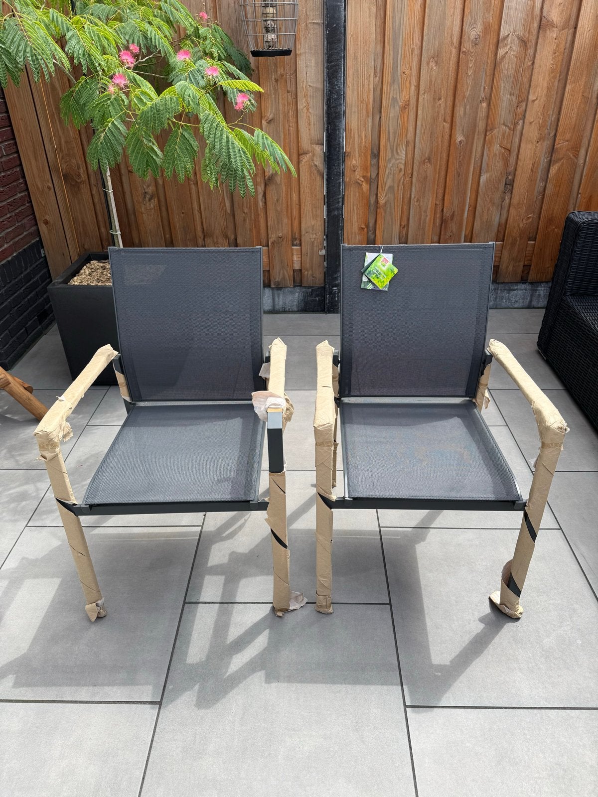 2 Nieuwe Teak Tuinstoelen - Central Park, Ophalen of Verzenden, Nieuw, Teakhout