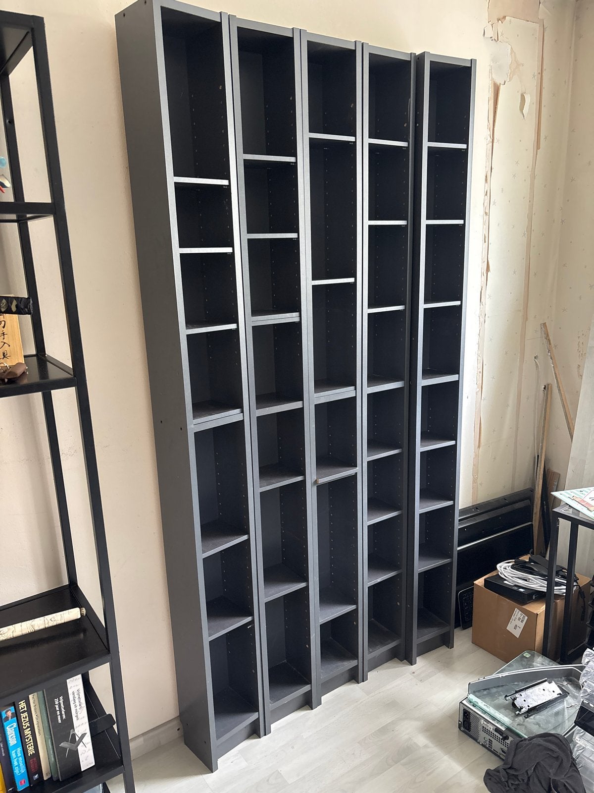 IKEA Gnedby Boeken/CD kasten - Donkergrijs (5 stuks), Ophalen, Met plank(en), Minder dan 50 cm, Gebruikt