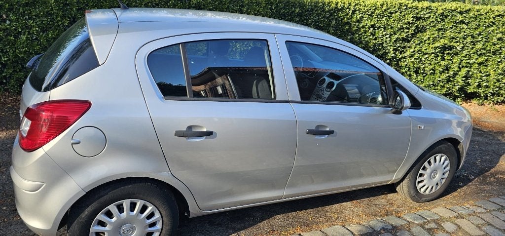 Opel corsa, Auto's, Voorwielaandrijving, Stof, Zwart, 4 cilinders