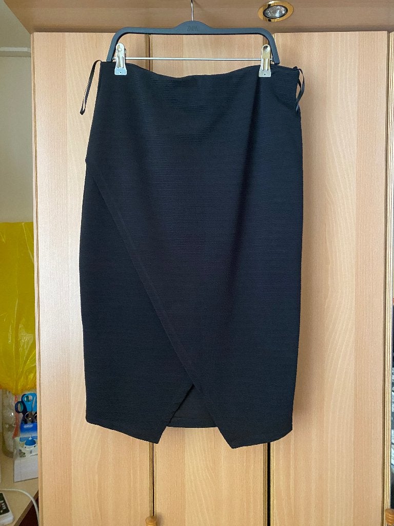 Nieuw zwarte rok Vero Moda, Kleding | Dames, Rokken, Vero Moda, Zwart, Maat 42/44 (L), Nieuw