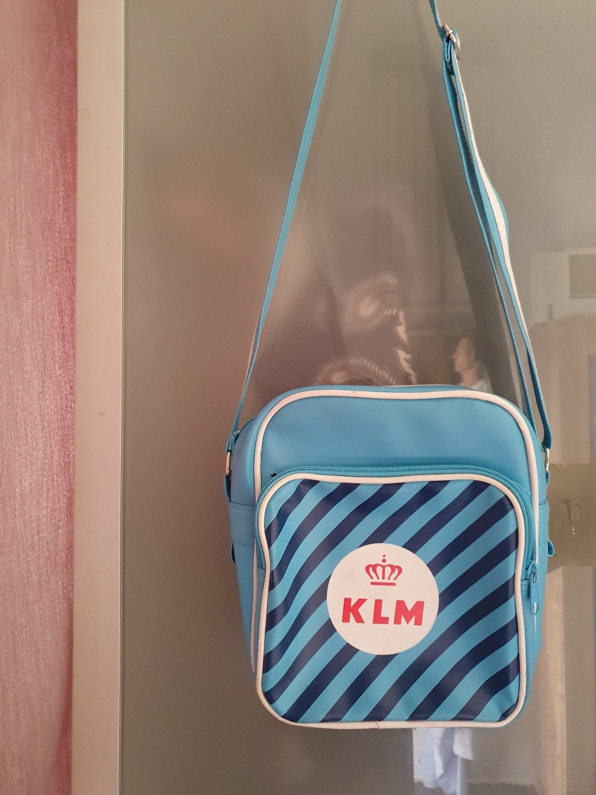 KLM retro schoudertasje blauw – Sinterklaas & Kerst, Ophalen of Verzenden, Gebruikt, Blauw, Schoudertasje