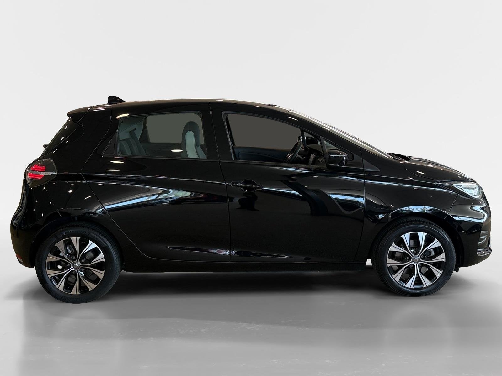 Renault ZOE R135 Evolution 52 kWh *Koop Accu!*Navi*Climate*C, Auto's, Renault, 12 maanden, Gebruikt, Zwart, 180 min