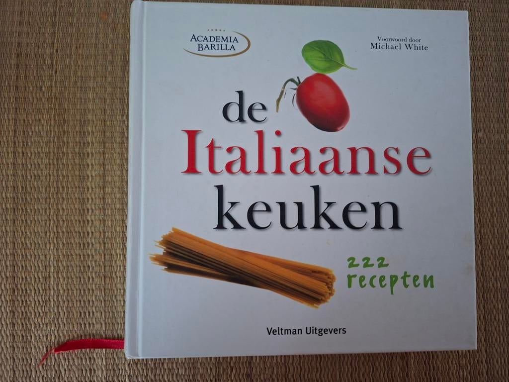 De Italiaanse keuken kookboek, Ophalen of Verzenden, Zo goed als nieuw, Italië