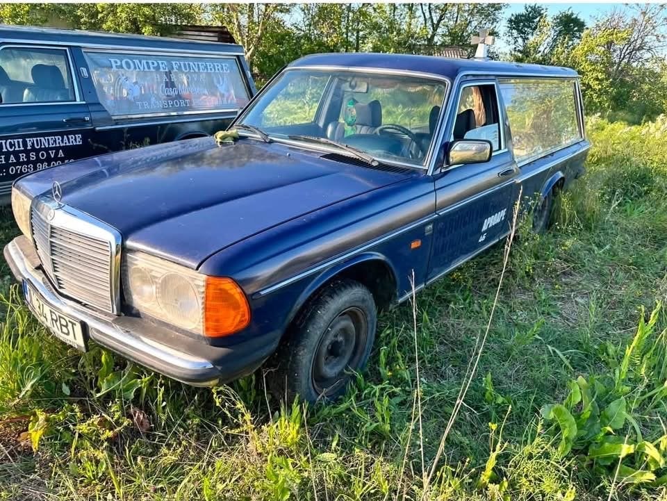 Mercedes w123, Ophalen