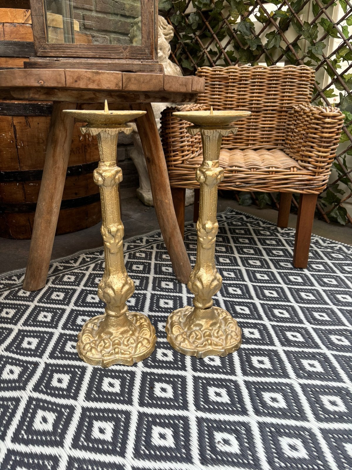 Kandelaar ijzer zwaar goud kandelaars brocante, Ophalen