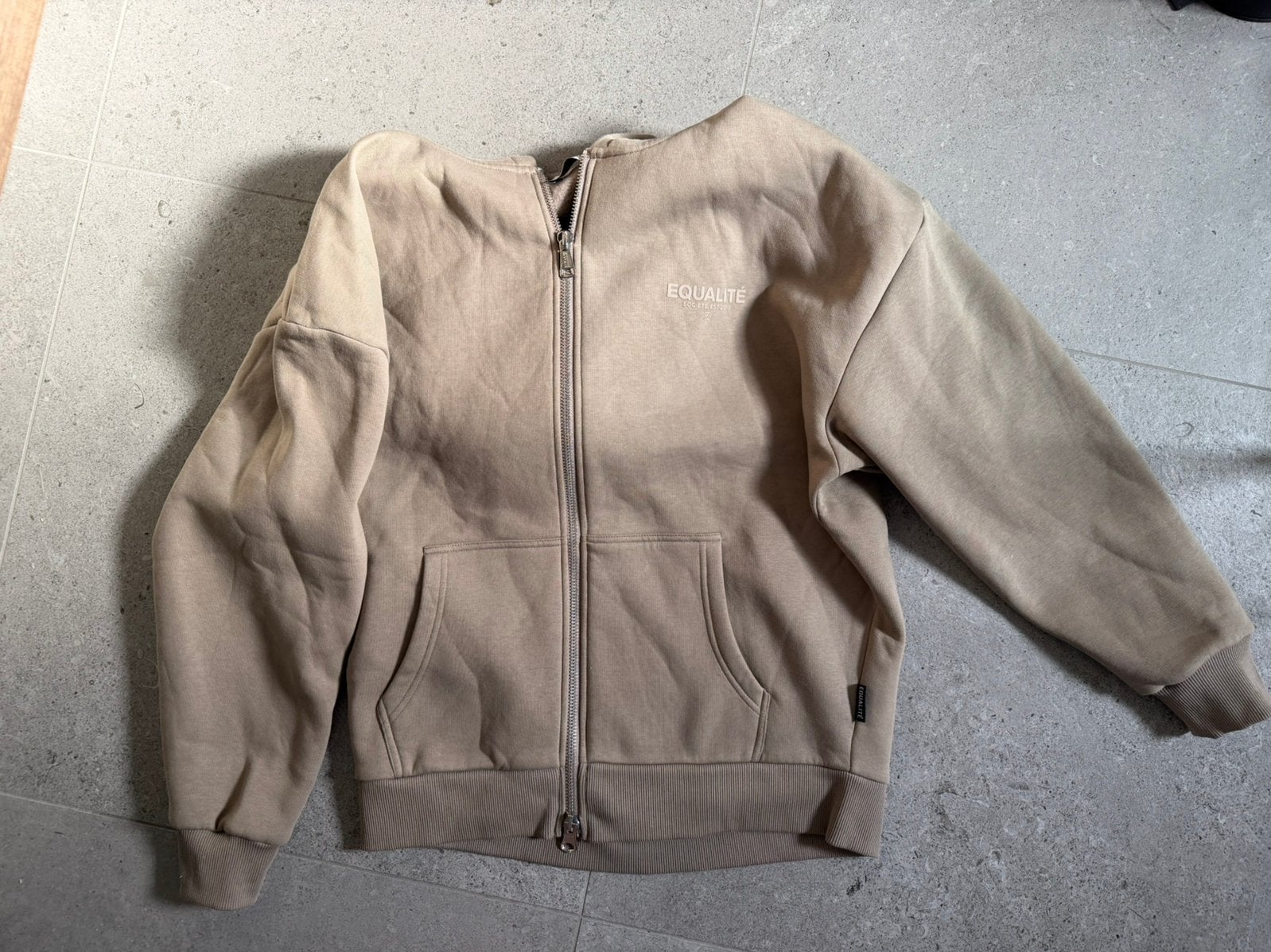 Mooie hoody vest EQUALITE Maat  M, Bruin, Maat 48/50 (M), EQUALITE, Ophalen of Verzenden