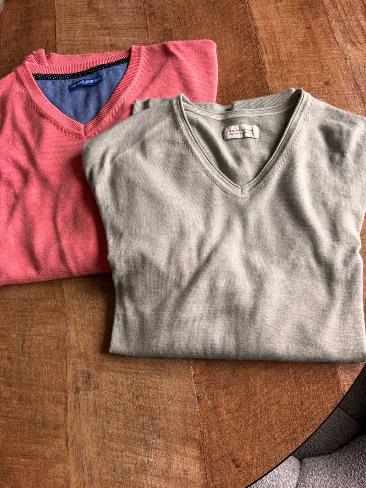 Set 2 stuks Heren truien mt XL kleur rose/lichtbruin, Ophalen of Verzenden, Gedragen, Maat 46/48 (XL) of groter, Bruin