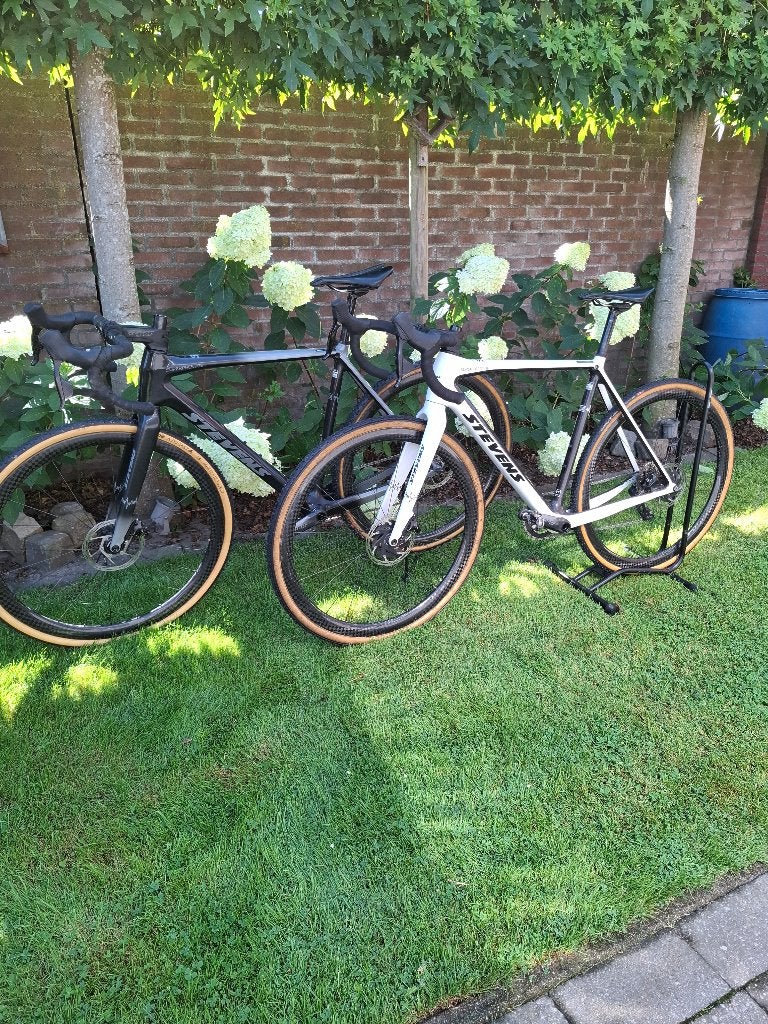 Stevens SuperPrestige 2x Maat 54, 28 inch, Gebruikt, Carbon, 10 tot 15 versnellingen