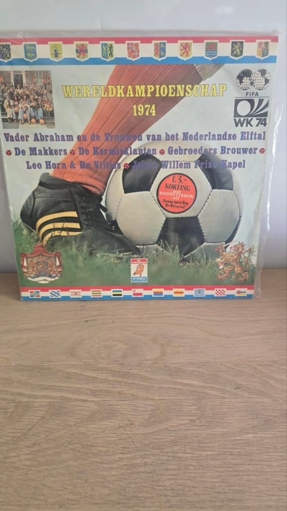 WK 74 Wereldkampioenschap 1974 Vinyl LP Voetbal, Cd's en Dvd's, Ophalen of Verzenden, Gebruikt, 12 inch