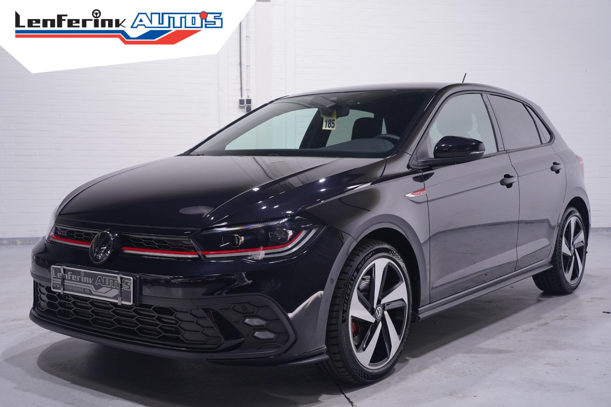 Volkswagen Polo 2.0 TSI GTI Apple Carplay IQ.Light Stoelverw, Auto's, Gebruikt, 4 cilinders, 1984 cc, Zwart