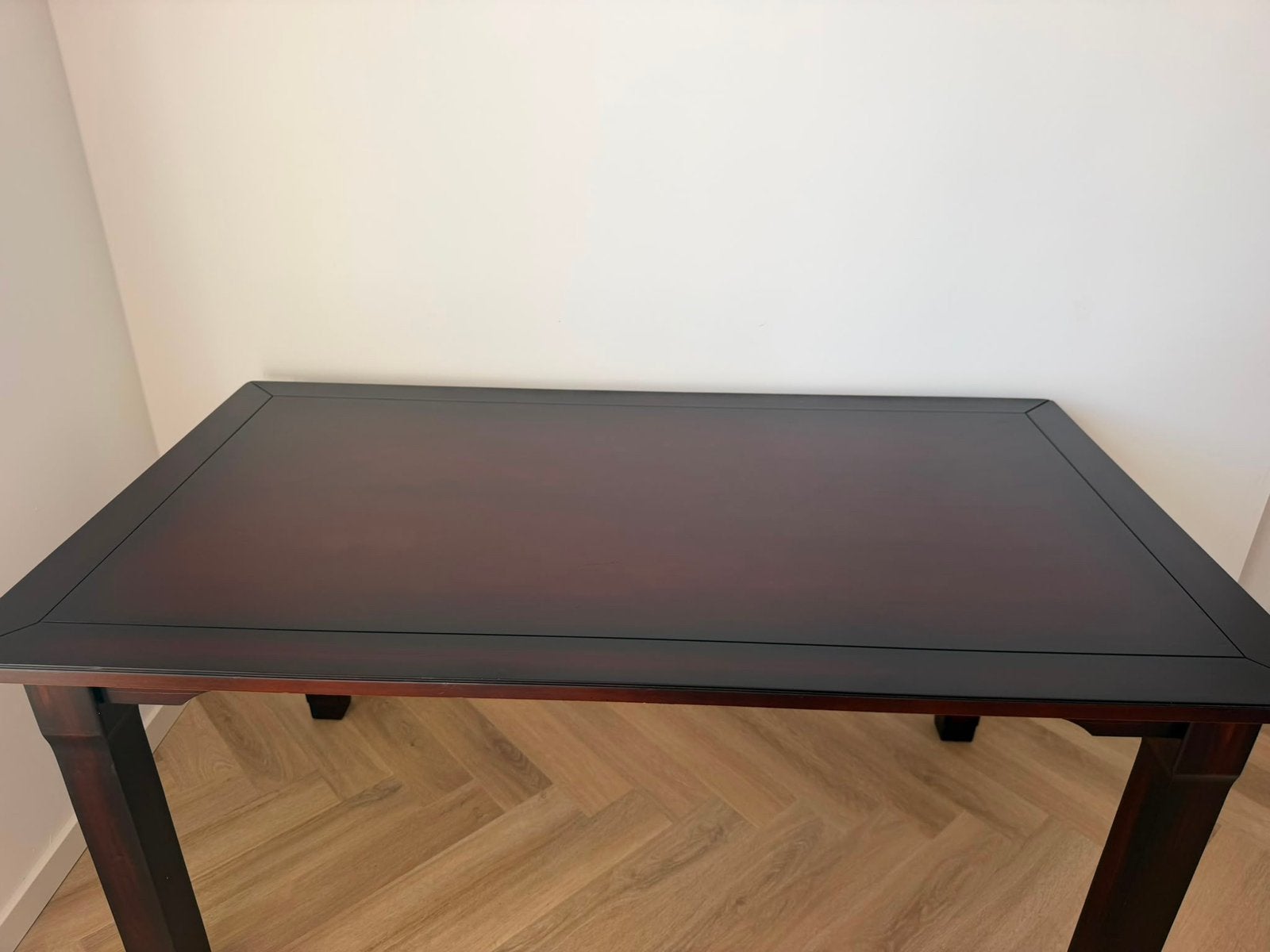 Eettafel nooit gebruikt, Ophalen, 50 tot 100 cm, 150 tot 200 cm, Zo goed als nieuw