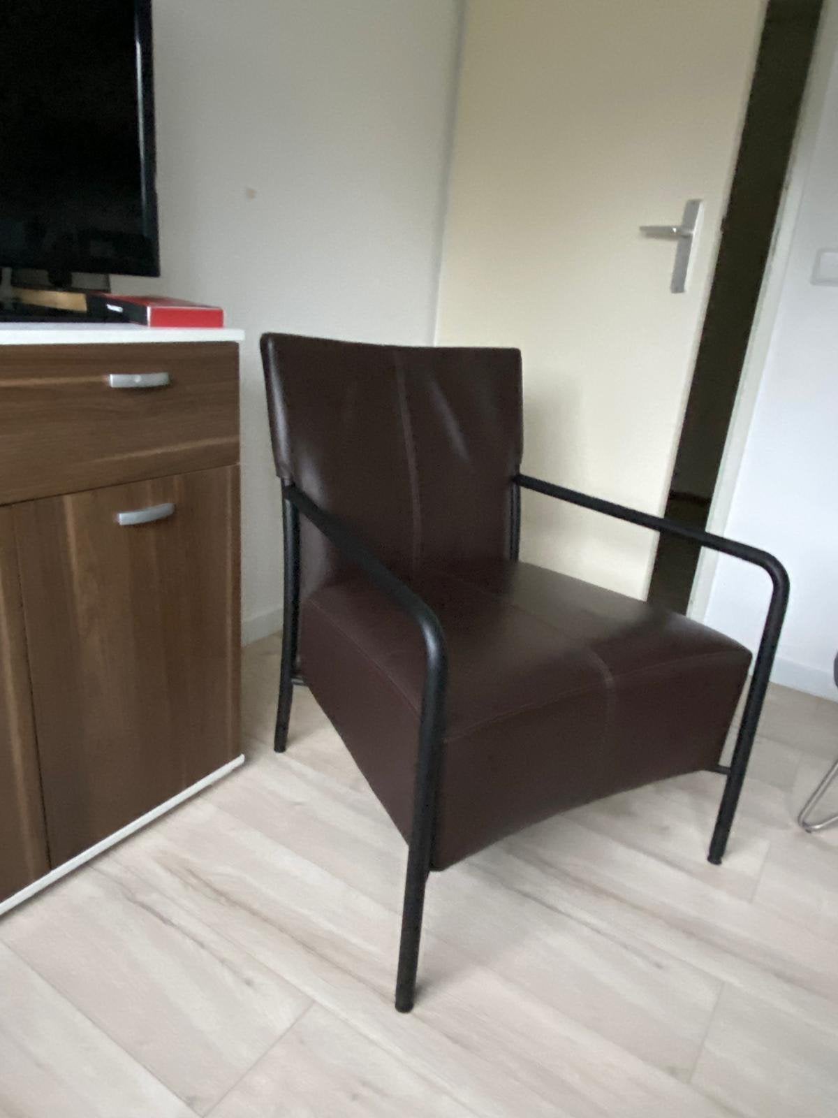 Bert plantagie fauteuils Type class 2 stuks, Ophalen, Zo goed als nieuw, 50 tot 75 cm, Leer