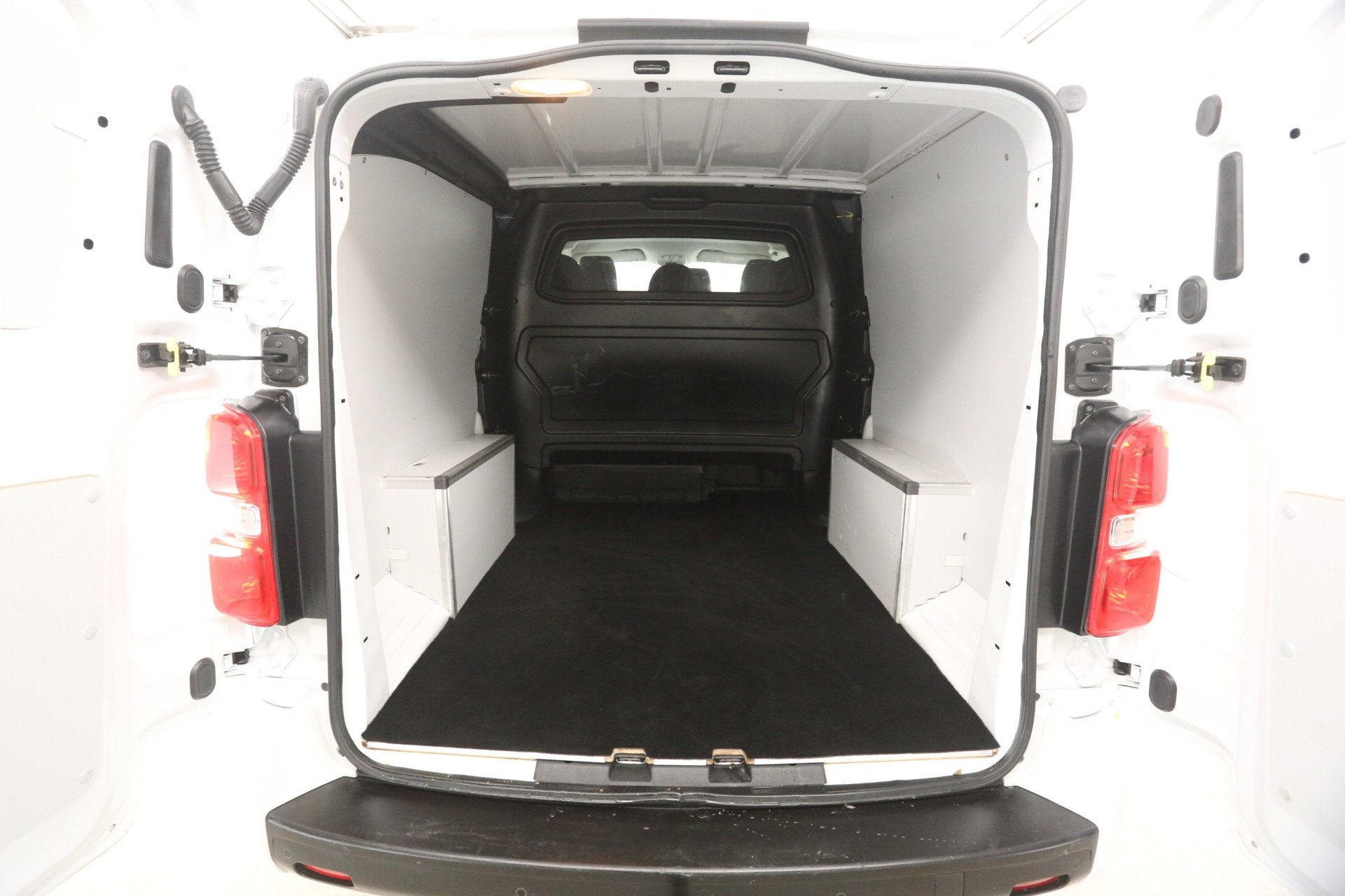 Peugeot Expert 2.0 BlueHDI 145PK L3H1 | DC | 6 Zits | Airco, 145 pk, Stof, Gebruikt, Euro 6